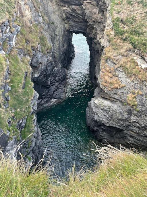 Faldouet 3 Bed Flat In Rock Holiday home *